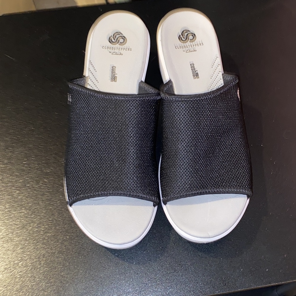 Clarks cloud steppers